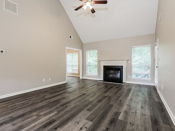 4th image of 240 Cannon Dr
