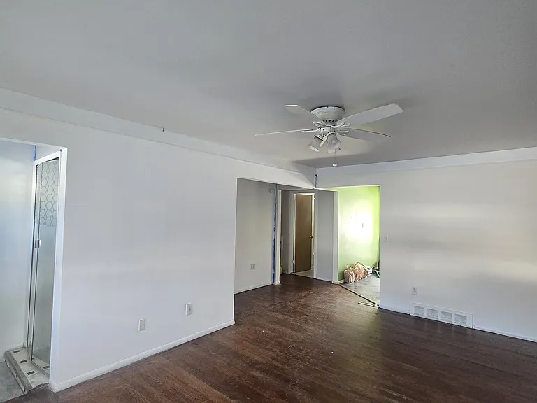 2366 Geoffry Dr — Photo 9
