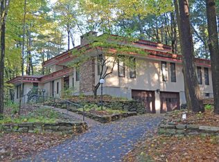 48 Morgan Cir, Amherst, MA 01002