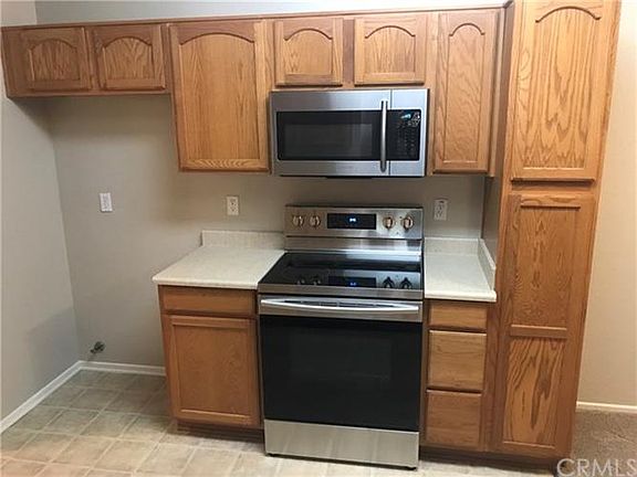 4th image of 41410 Juniper St Unit 723