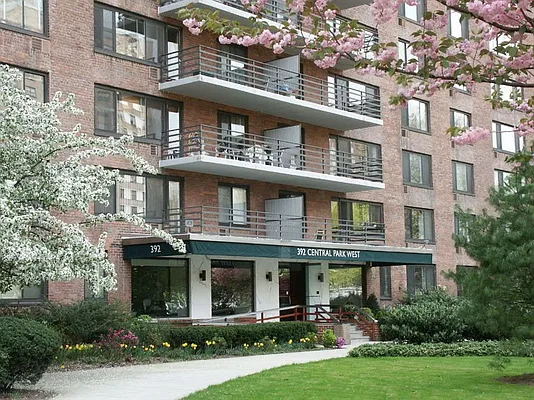 Rented by Corcoran | media 7