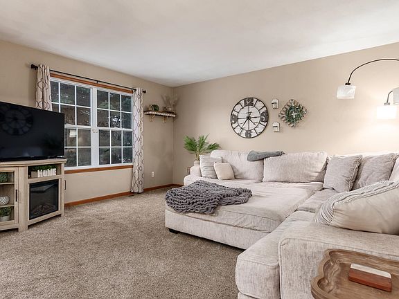 3rd image of 11356 Linden Blossom Ln