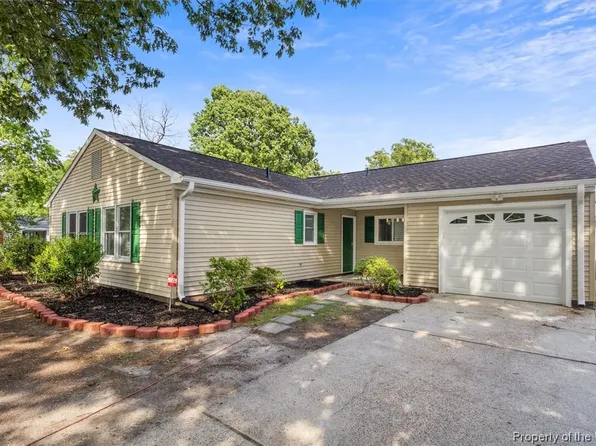 19 Sanlun Lakes Dr, Hampton, VA 23666
