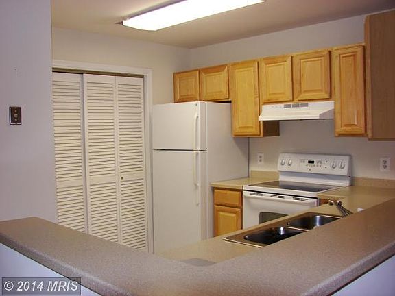4th image of 501 Garrison Woods Dr APT 103