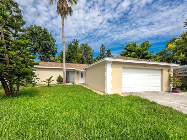 2726 Knoll St E, Palm Harbor, FL 34683