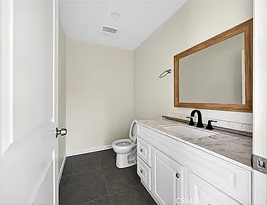 14835 1/2 Nordhoff St — Photo 3