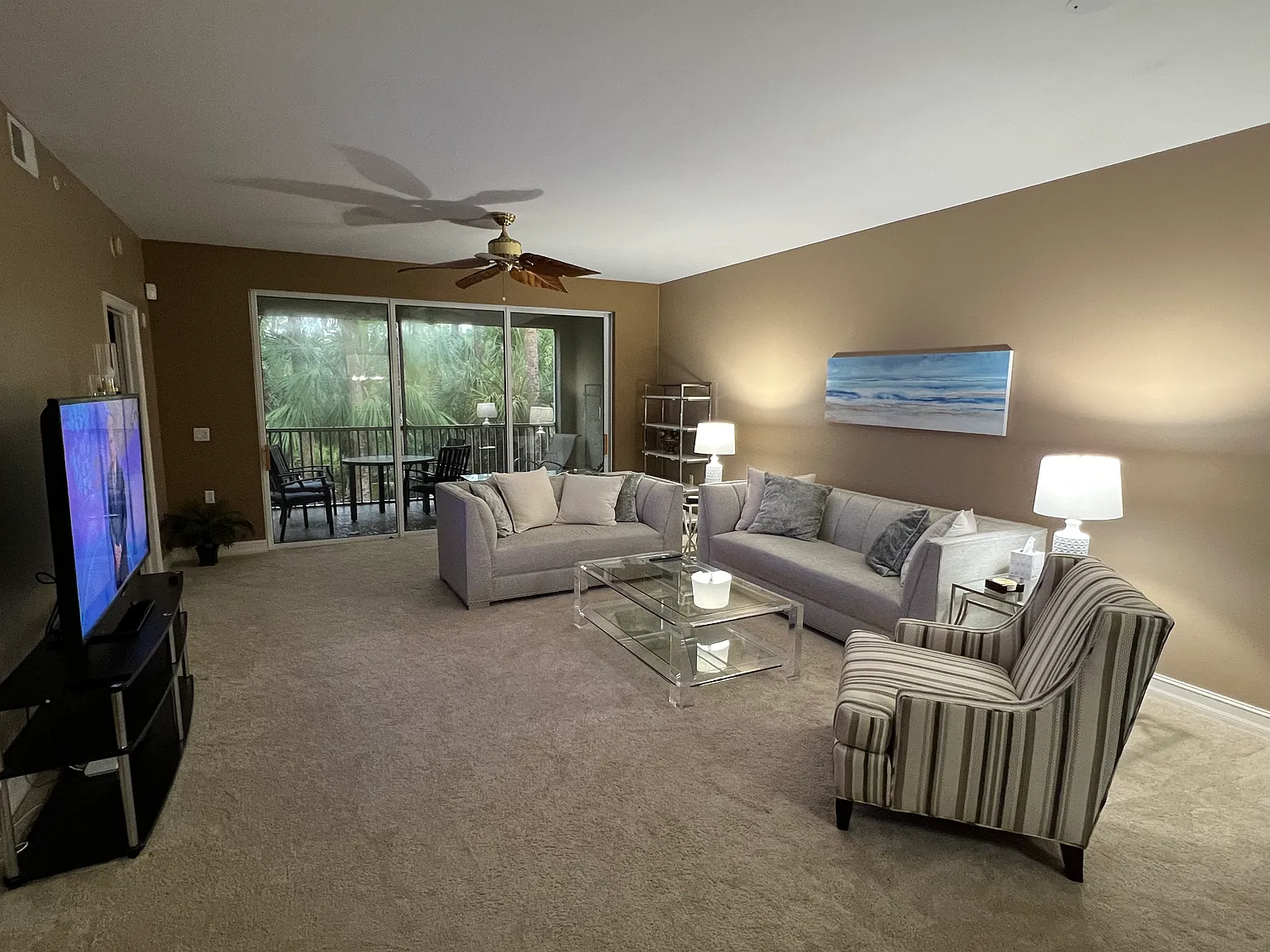 2 bed, 1350 sqft, $5,000 — Photo 4