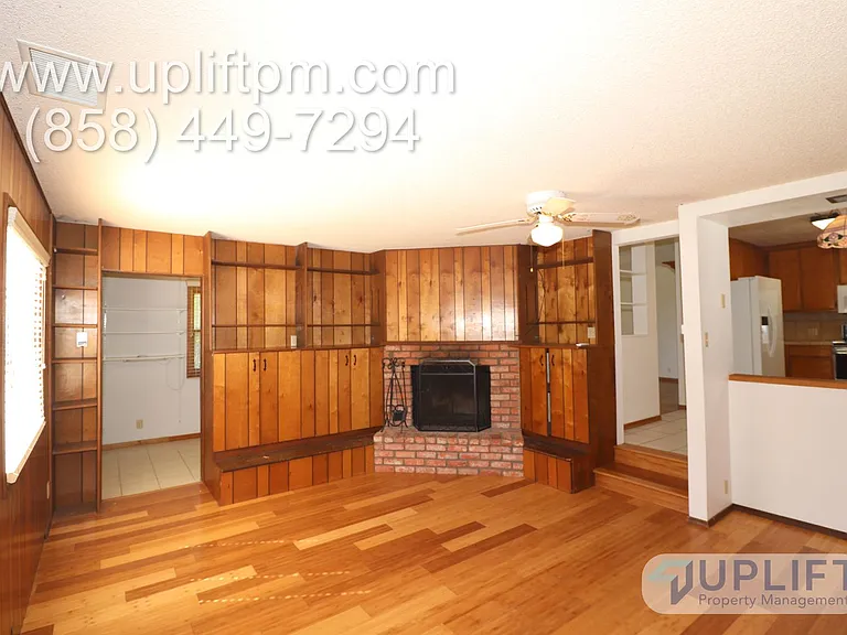 1441 Cedar St — Photo 8