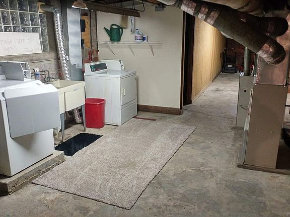common area laundry room coin operated