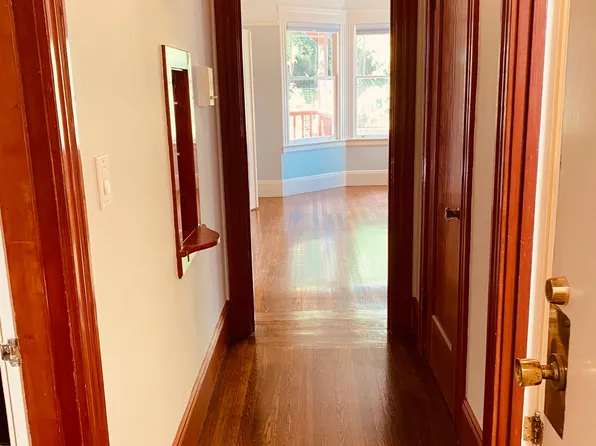 654 Castro St APT 1, San Francisco, CA 94114