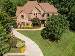 1105 Dumont Ct, Matthews, NC 28104