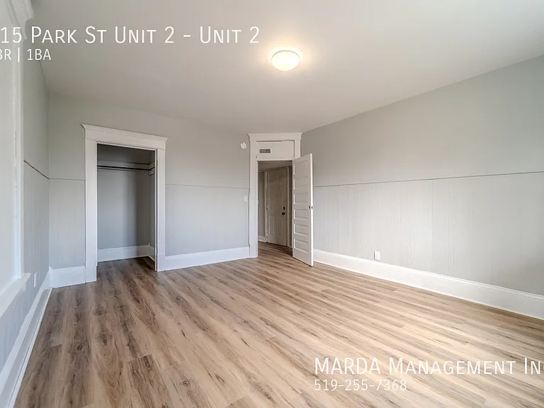215 Park St #2 — Photo 2
