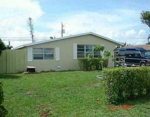 1st image of 5911 NW 42nd Ave