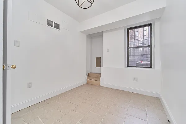 Rented by Living New York | media 10