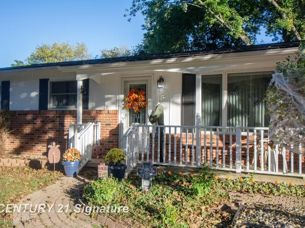 2506 Rushbrook Dr, Flushing, MI 48433