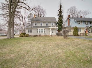 317 Center Rd #5, Bedford, OH 44146