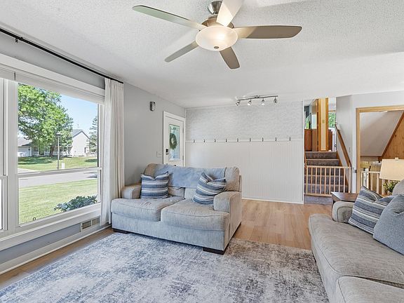 5th image of 7686 Ivystone Ave S