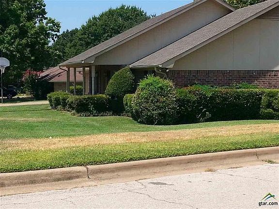 3rd image of 501 Becky Dr