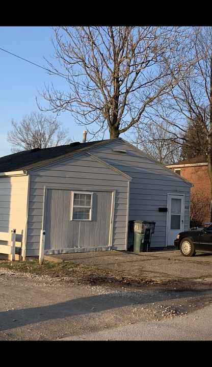 1st image of 1606 W Washington St