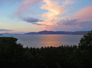 10427 Finch Ct, Klamath Falls, OR 97601