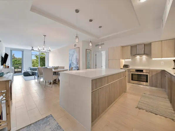 111 SE 1st Ave, Delray Beach, FL