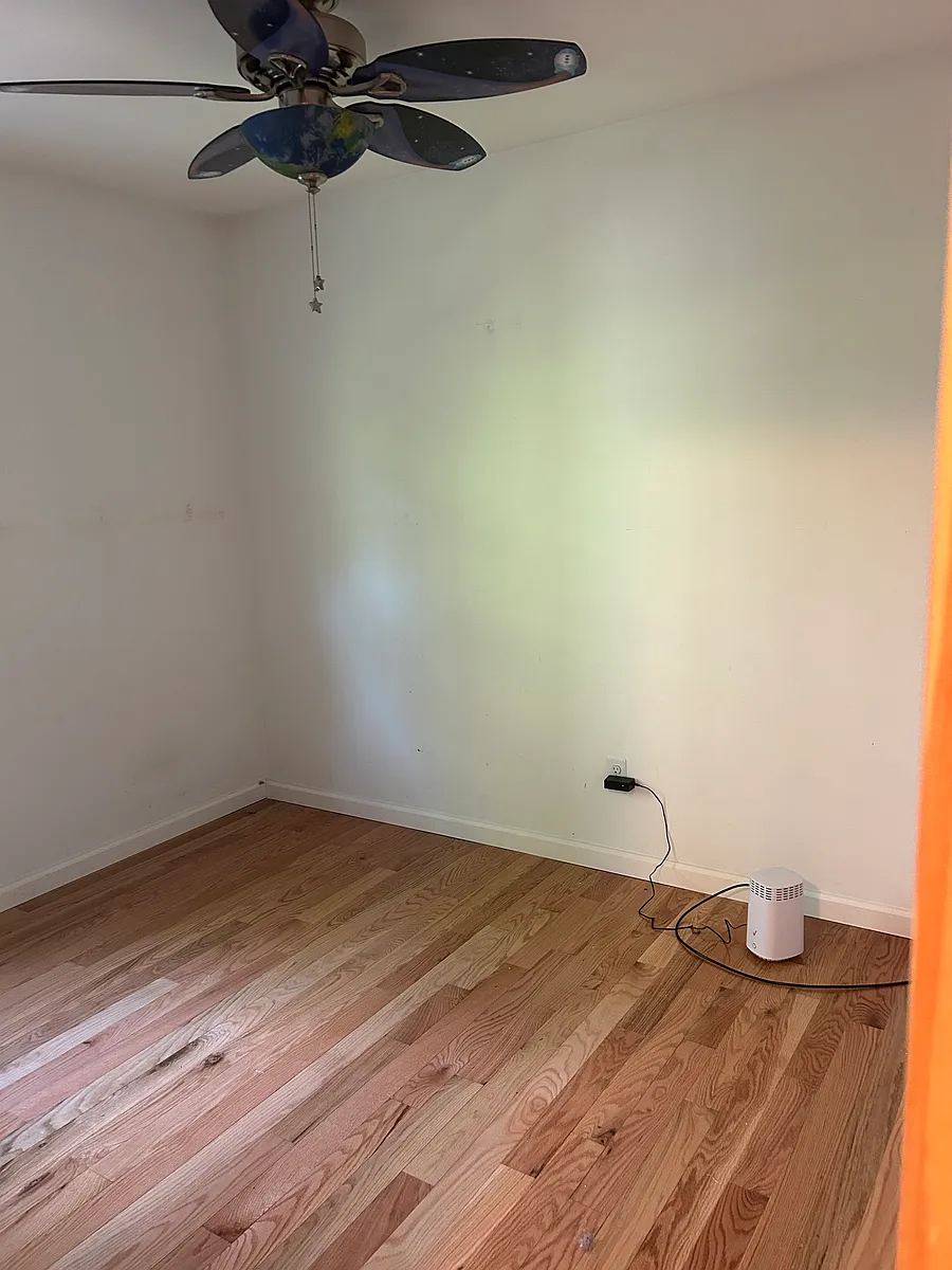 Bedroom 2 - Hooes Rd