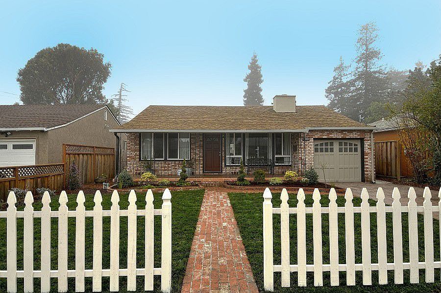 1st image of 1050 16th Ave