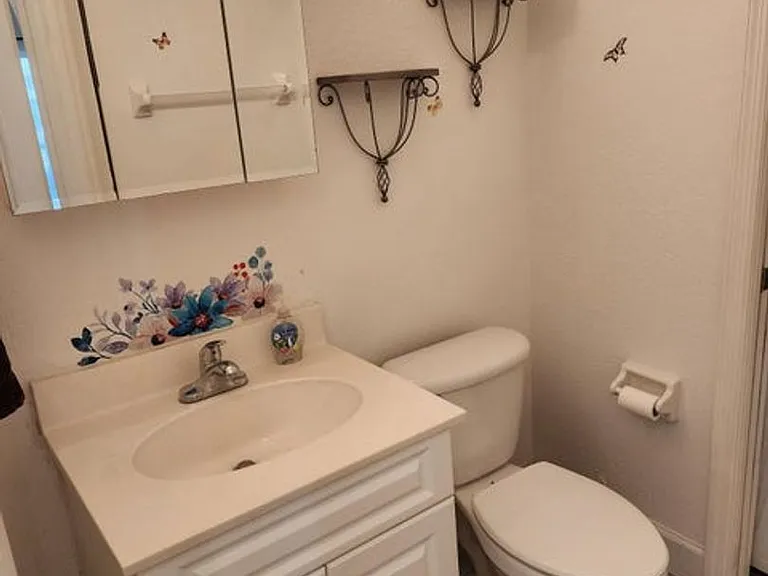 7958 Evelyn Ct — Photo 10