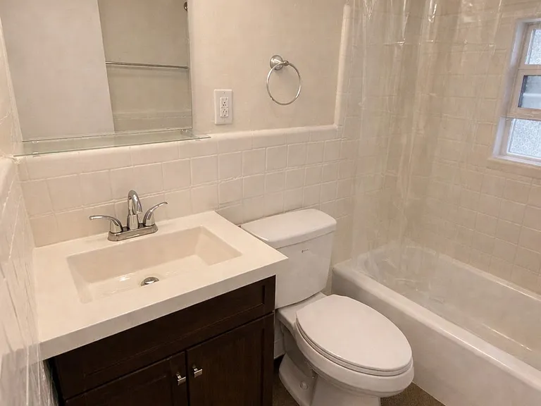 422 Jacobson Dr — Photo 21