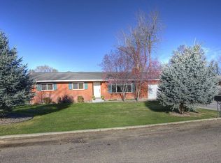 199 N Dawn St, Eagle, ID 83616
