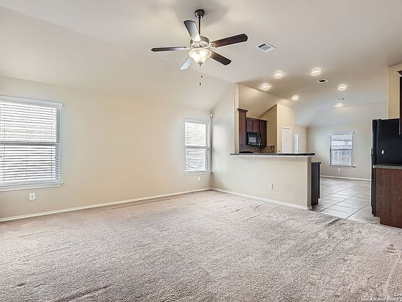 3rd image of 6528 Candlecrest Ct