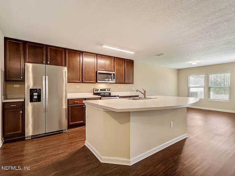 11168 Watkins Ct — Photo 15