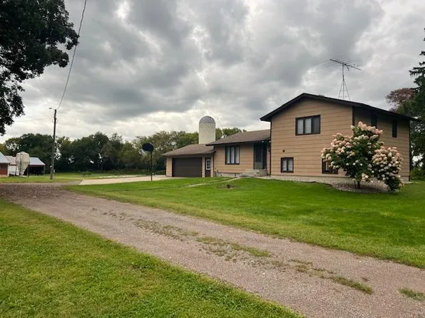 59518 300th St, Litchfield, MN 55355