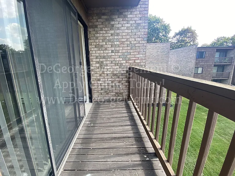 Parkview Apartments — Photo 48