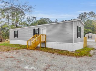 108 Gladewood Cir, New Bern, NC 28560