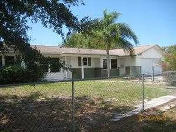 3610 Egerton Cir, Sarasota, FL 34233