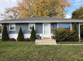 8620 W Lynx Ave, Milwaukee, WI 53225