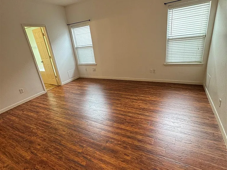 20507 Providence Point Dr — Photo 10