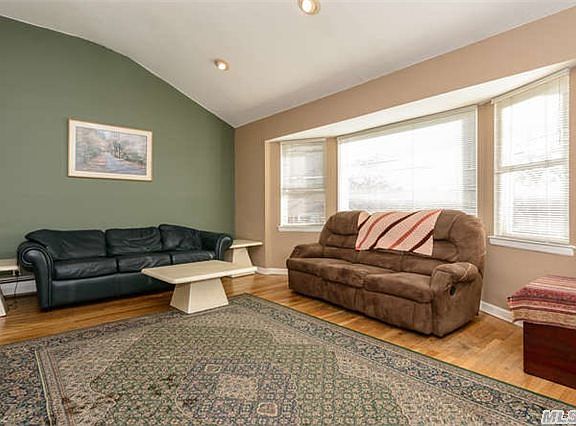 4th image of 37 Kirkwood Dr