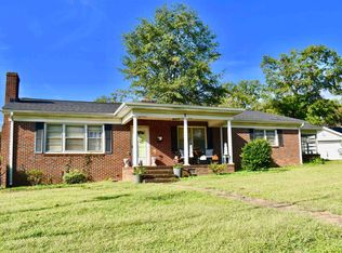 7 N Humphrey St, Inman, SC 29349