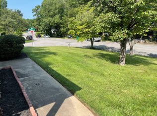 8819 Pepperidge Rd, North Chesterfield, VA 23236