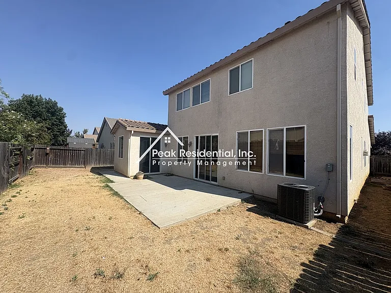 1811 Waterfall Dr — Photo 33