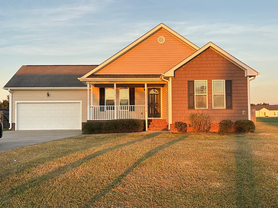 208 Settlers Pointe Dr