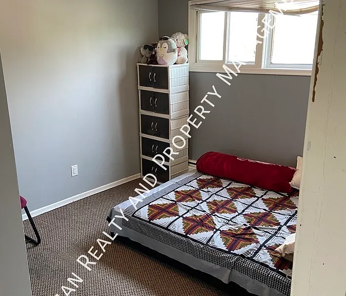 2119 Osler St — Photo 9