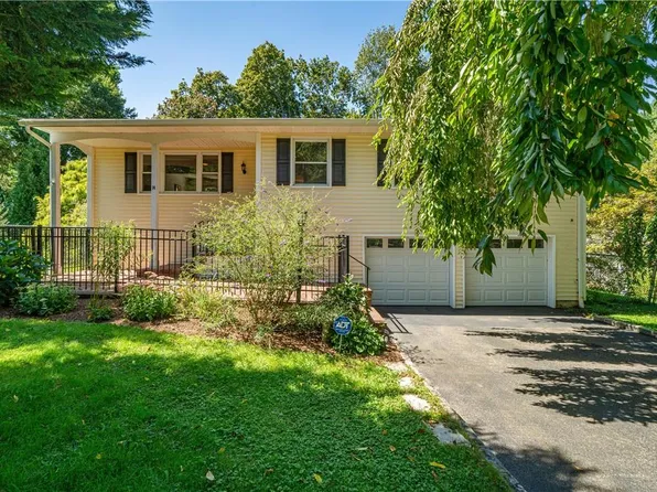 14 White Birch Drive, Ossining, NY 10562