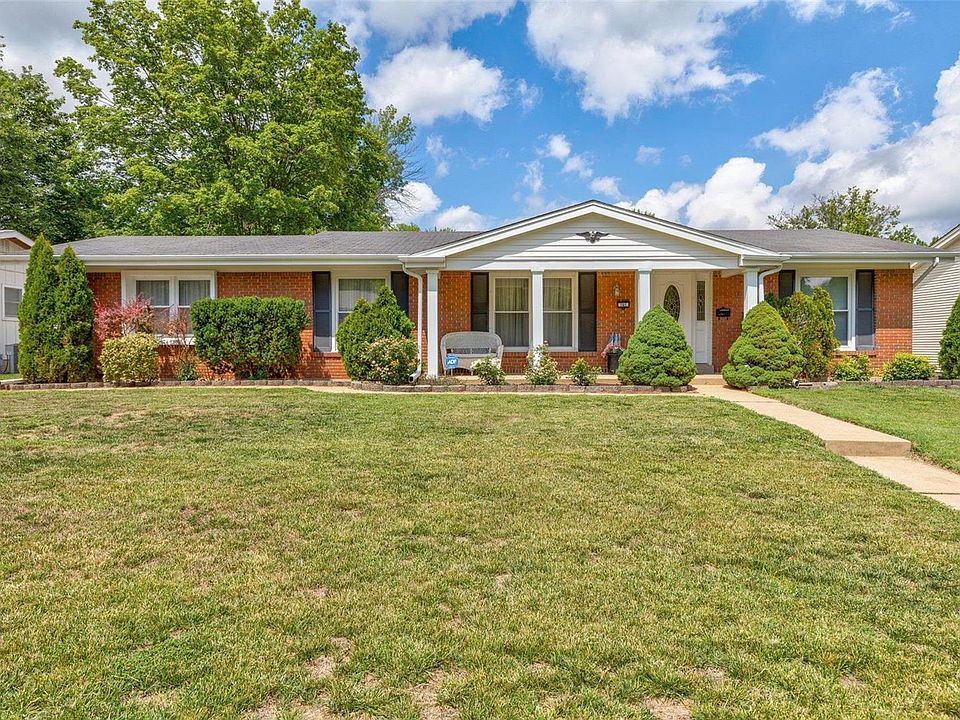 761 Lamplight Ln, Hazelwood, MO 63042 MLS 23041160 Zillow