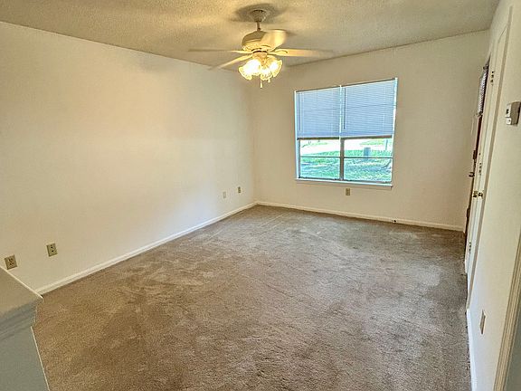 4th image of 103 Wisteria Ct
