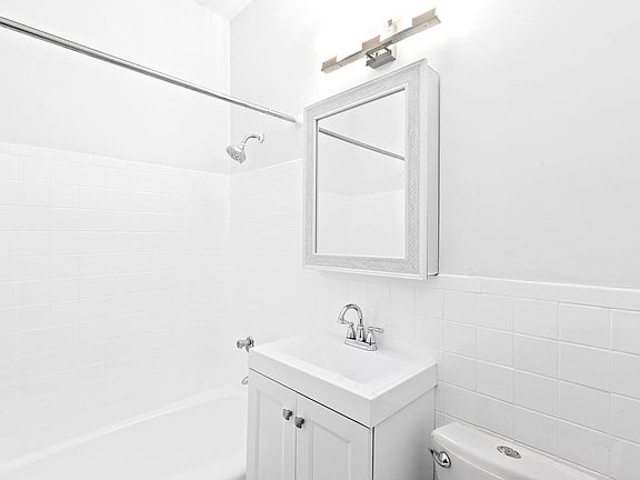 4th image of 185 W End Ave APT 1B