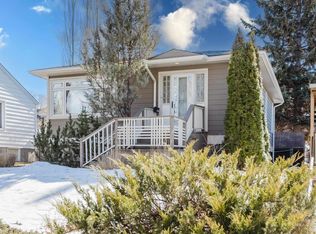 10643 66th Ave NW, Edmonton, AB