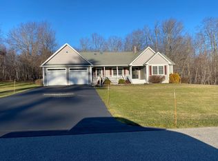 115 Payeur Cir, Sanford, ME 04073